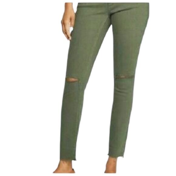 NWT UNIVERSAL THREAD JEANS GREEN MID-RISE WOMEN'S SIZE 18W - Picture 1 of 7